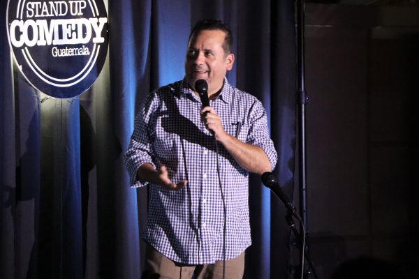 Sábados Alegres con Selvyn Mejicanos | Rincón del Steak