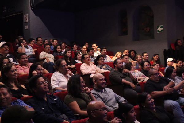 Brindemos por los Traumas | Noche de Stand-Up para reírse de los problemas